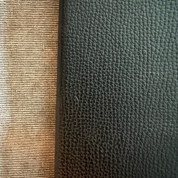 Kate Spade New York Envelope Folio for iPad 10.2" - Black - Picture 7 of 8